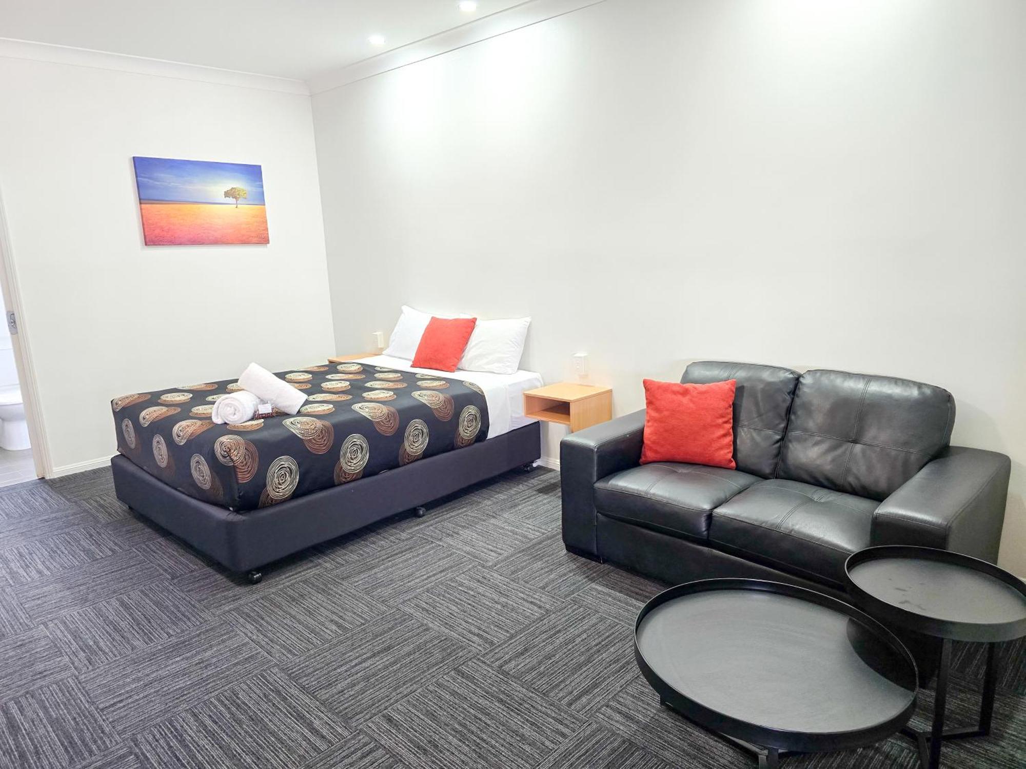 Ascot Lodge Motor Inn Kingaroy Buitenkant foto